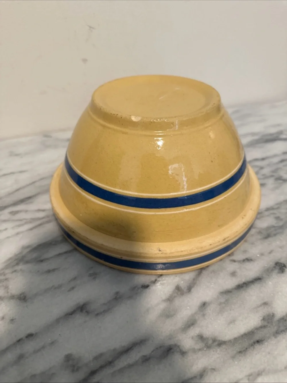 Antique Yellow ware Ceramic mixing Bowl  Blue & white Stripes with lid Rare